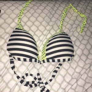 B cup bathing suit top
